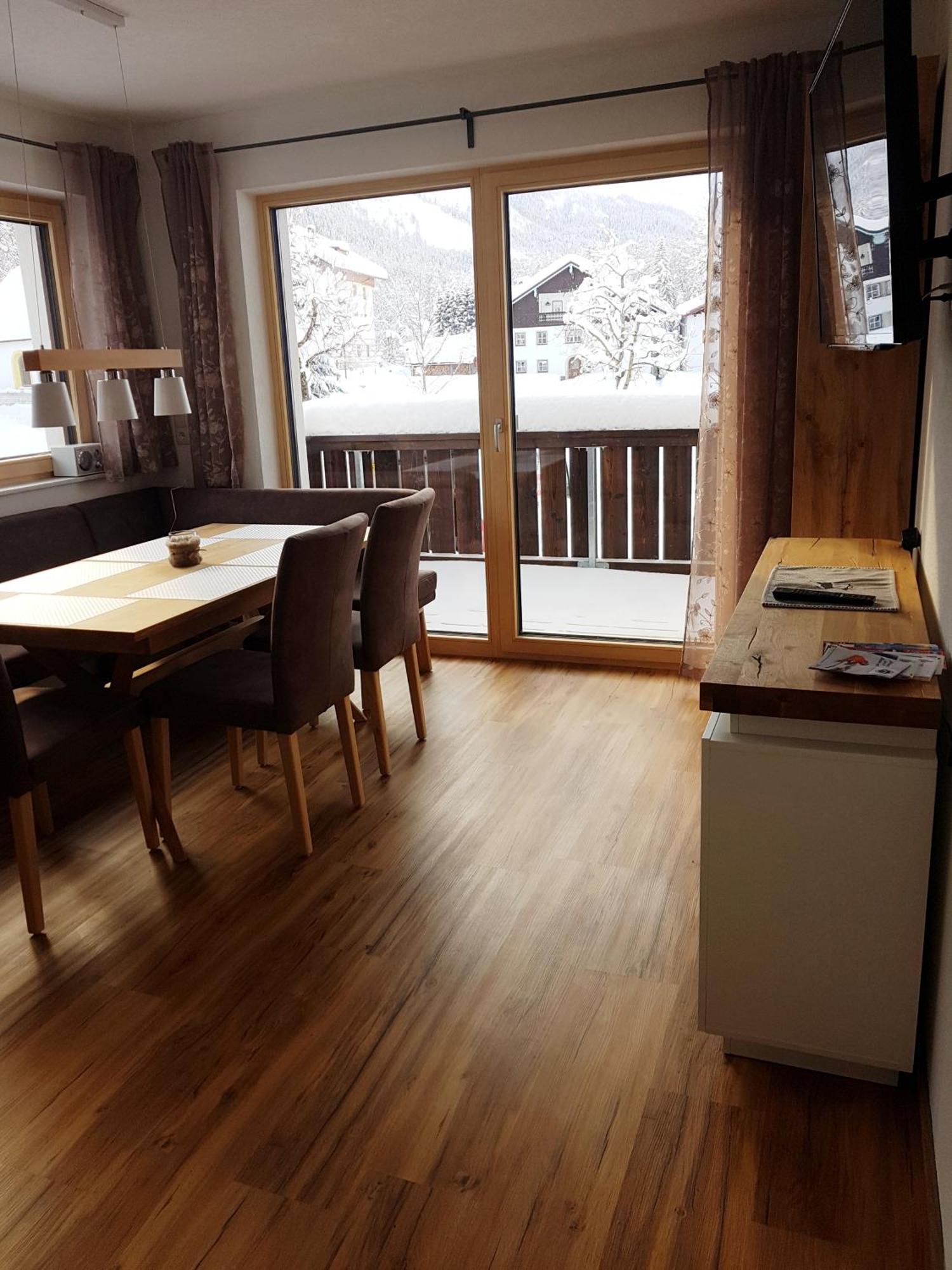 Appartements Simone แอห์วัลด์ ภายนอก รูปภาพ
